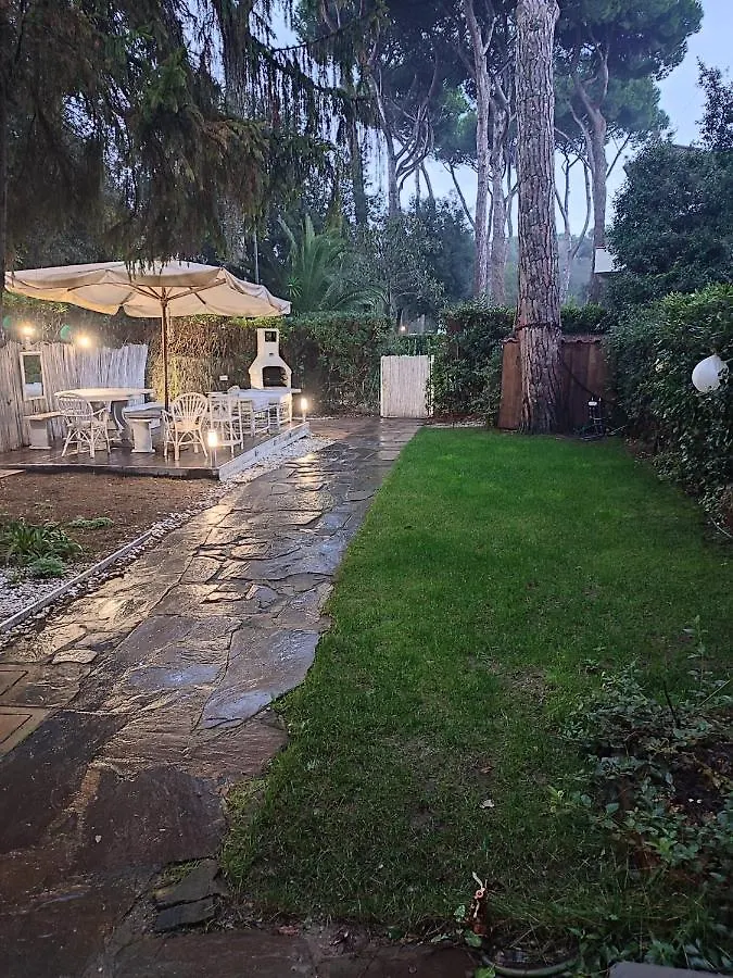 Domusauroom, Relax Nel Cuore Della Versilia - Pet Friendly Viareggio