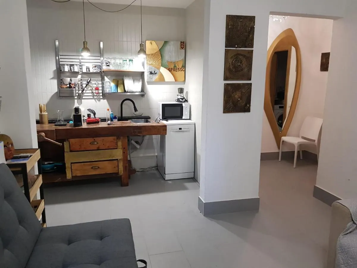 Domusauroom, Relax Nel Cuore Della Versilia - Pet Friendly Viareggio 0*,