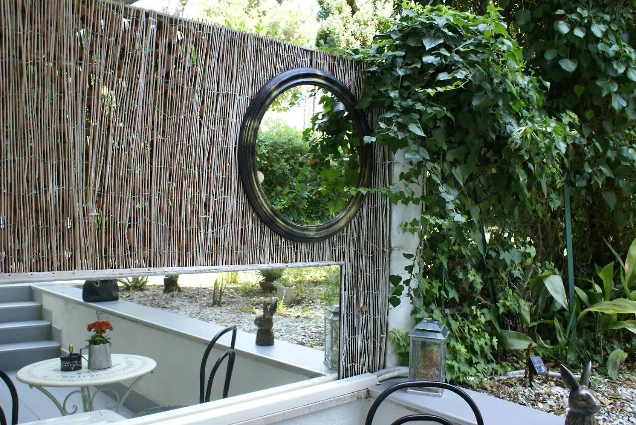 Domusauroom, Relax Nel Cuore Della Versilia - Pet Friendly Viareggio Apartment