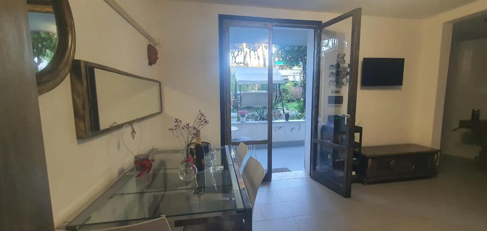 Apartment Domusauroom, Relax Nel Cuore Della Versilia - Pet Friendly Viareggio