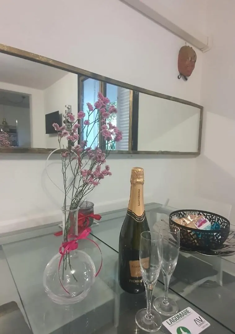 Domusauroom, Relax Nel Cuore Della Versilia - Pet Friendly Viareggio